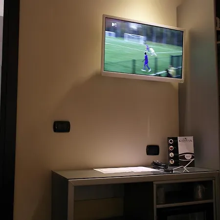 Kleopatra Design 4* Napoli