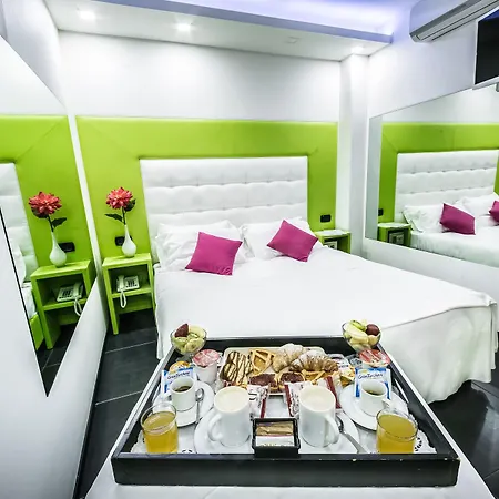 Kleopatra Design 4* Неаполь