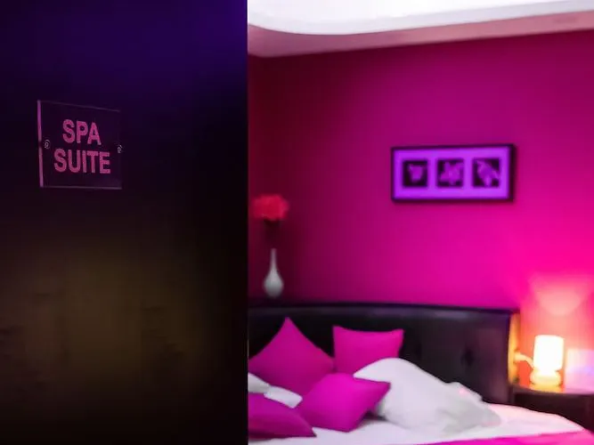 Hotel Kleopatra Design Naples