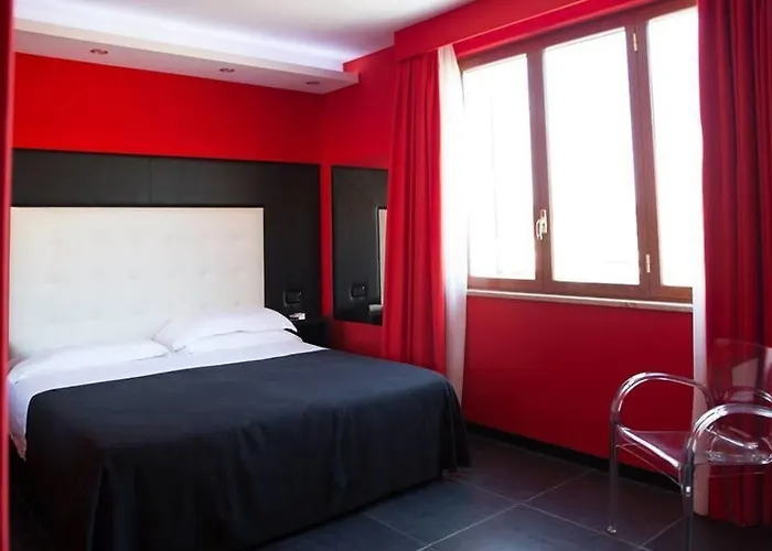 Kleopatra Design 4* Naples