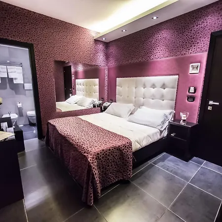 Kleopatra Design 4*
